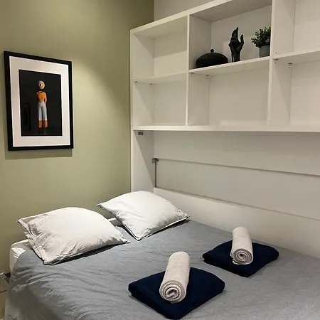 Magnifique Au Coeur Du 8e Appartamento Parigi